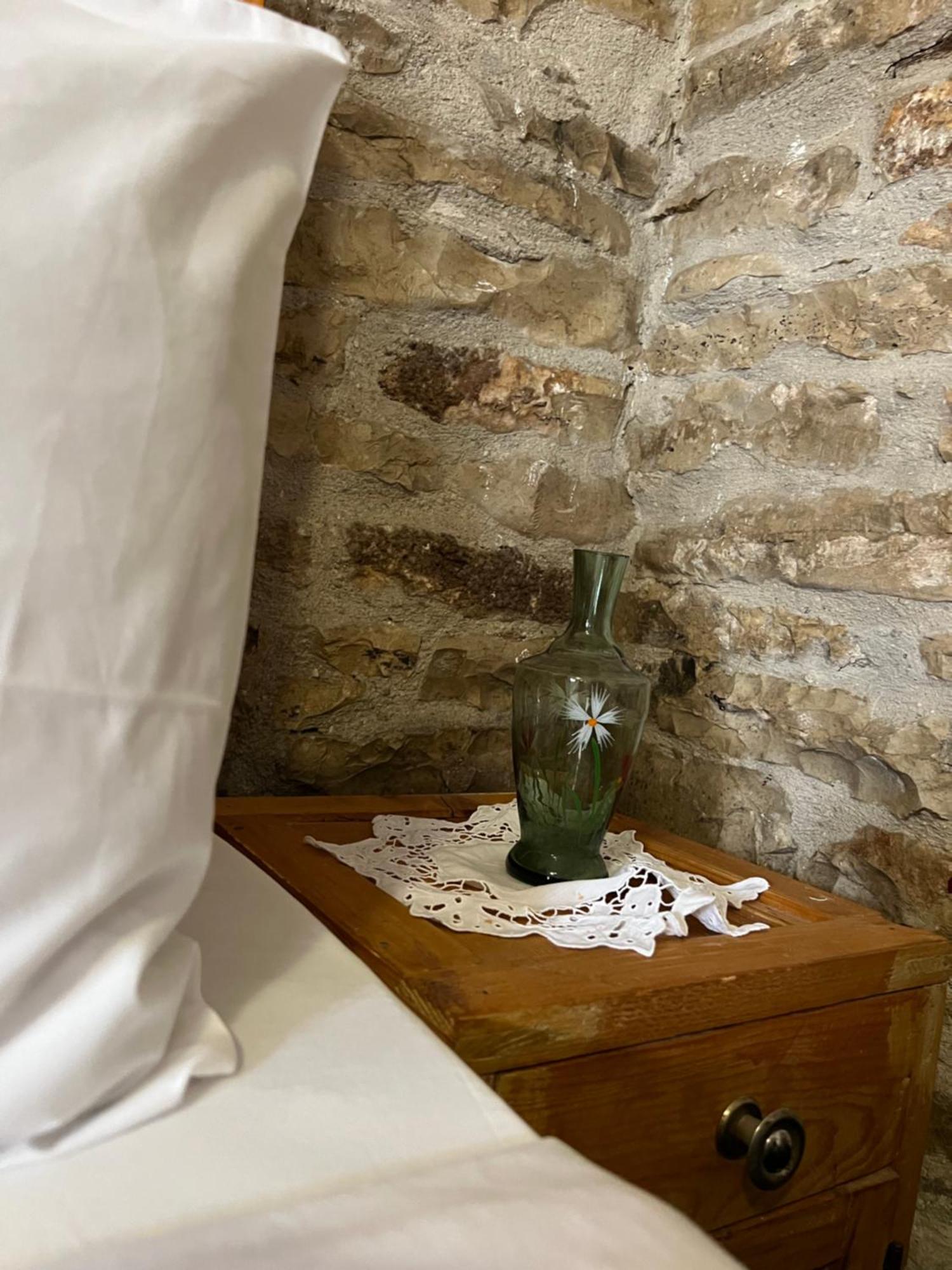 Guest House Salaria Гирокастра Экстерьер фото