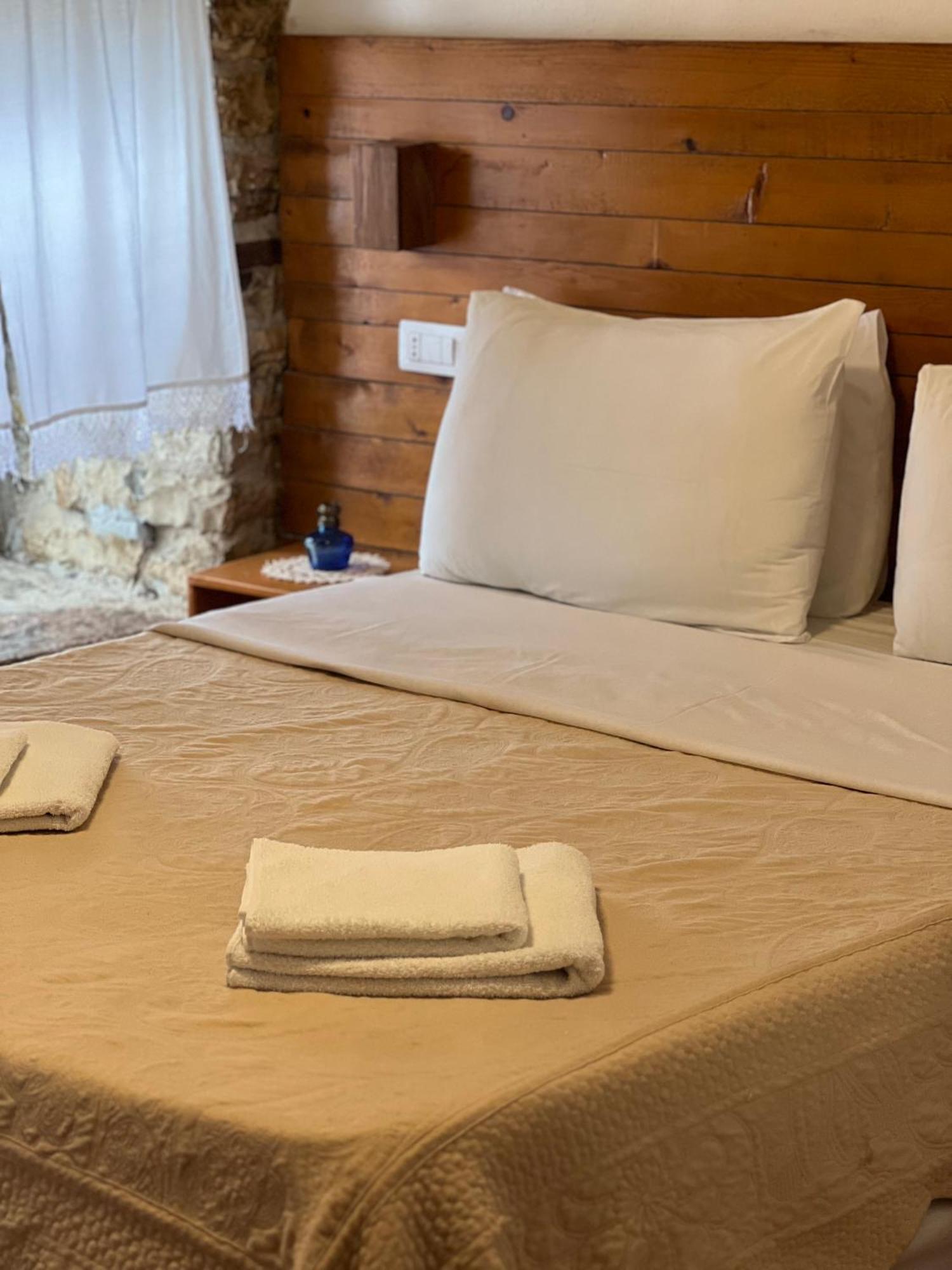 Guest House Salaria Гирокастра Экстерьер фото