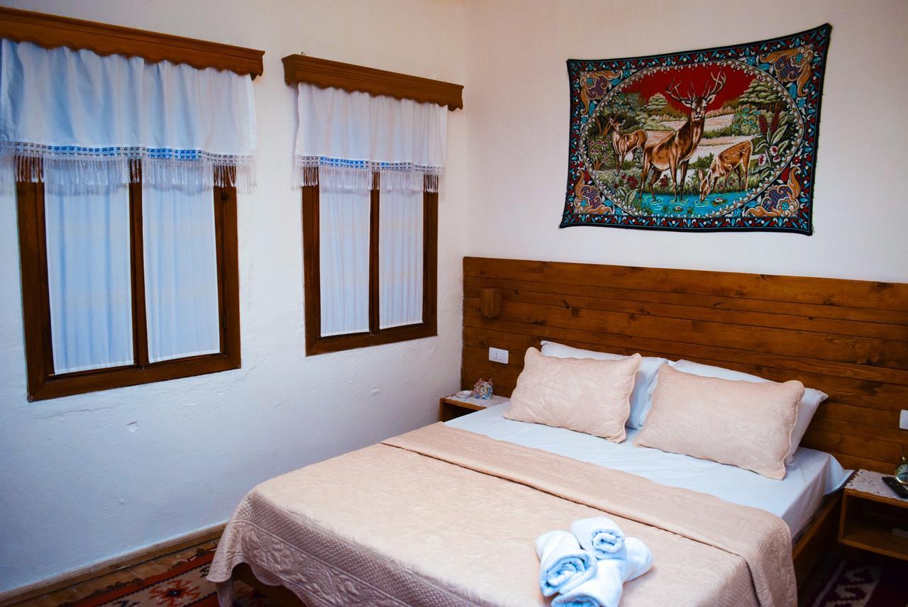 Guest House Salaria Гирокастра Экстерьер фото